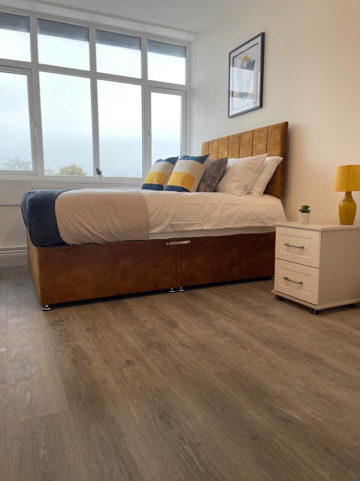 1 Bedroom Apartment - Flitwick - Contractor Friendly - Tourist Ready - Full Kitchen - Wifi - Smart Tv - Sofa Bed - Free Parking - Ideal For Short Or Long Stays Exterior photo